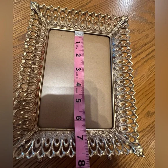 Vintage Goldtone Metal Photo Frame Duo ๐ - Picture 13 of 16